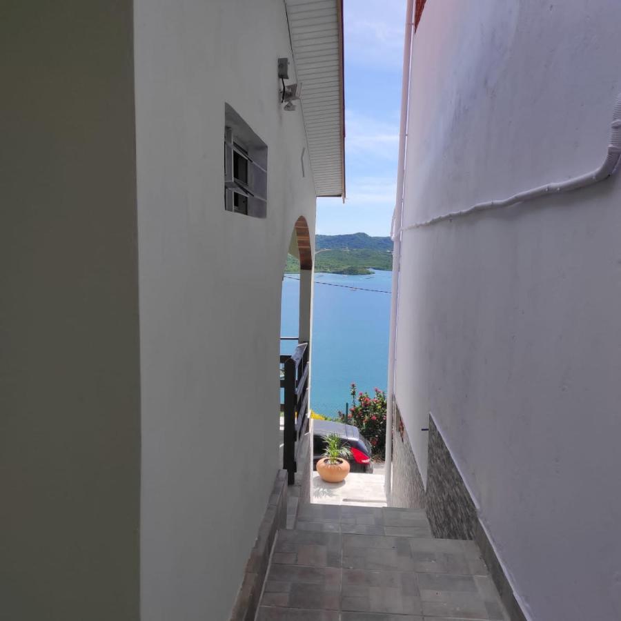 "Au Magnifique Vue " Villa Le Marin Eksteriør billede